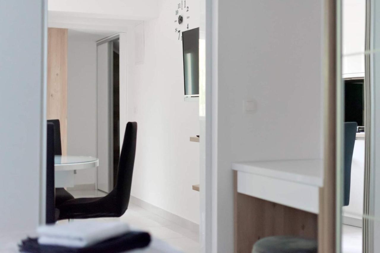 Apartment White Pearl Ražanac Екстериор снимка